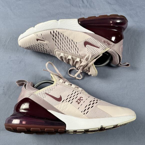 Nike Air Max 270 Women’s Size 11 Running Shoes Pink Jogging Sneakers AH6789-601 - Picture 2 of 6